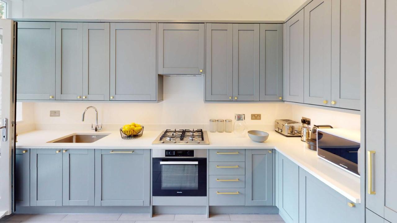 Апарт отель The Harrington - Knightsbridge - 18 Rutland Gate Лондон Экстерьер фото